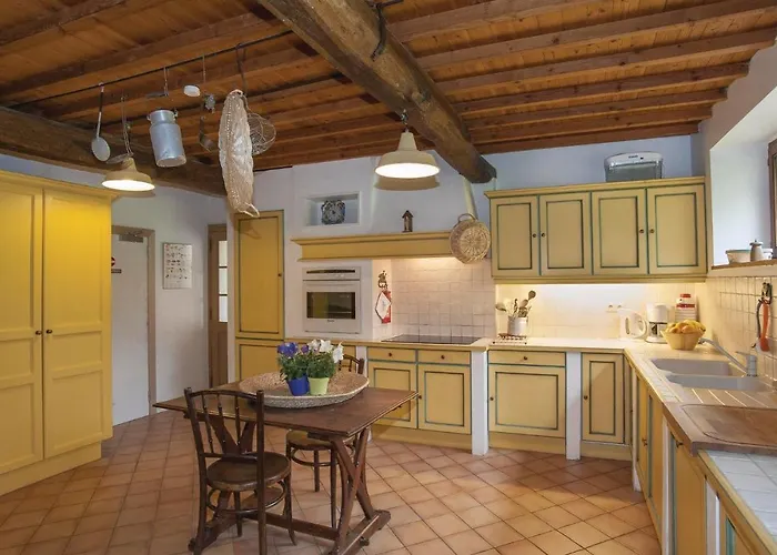 Сasa de vacaciones La Maison D'albertine *